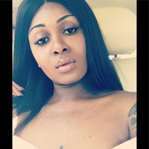 Meet your Posher, Crystal